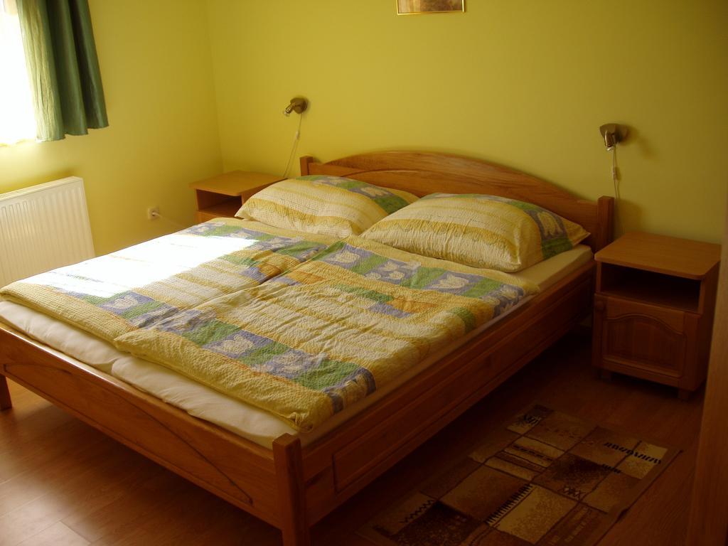 Katalin Apartman *